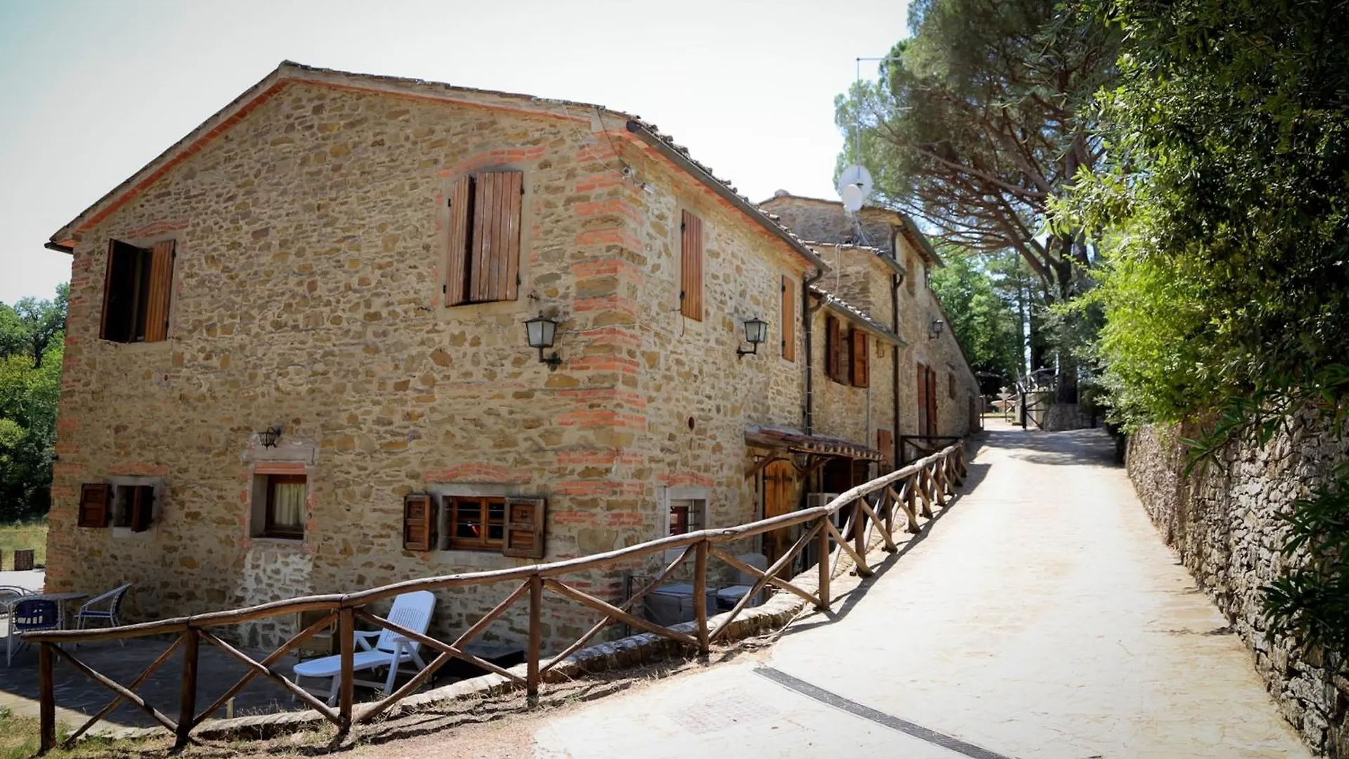 Charming Villa In Arezzo With Private Pool And Garden Italia